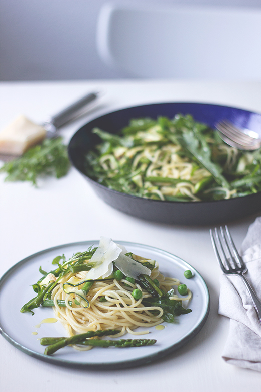 Rezept für schnelle grüne Sommergemüse-Pasta, Foodblog Holunderweg18