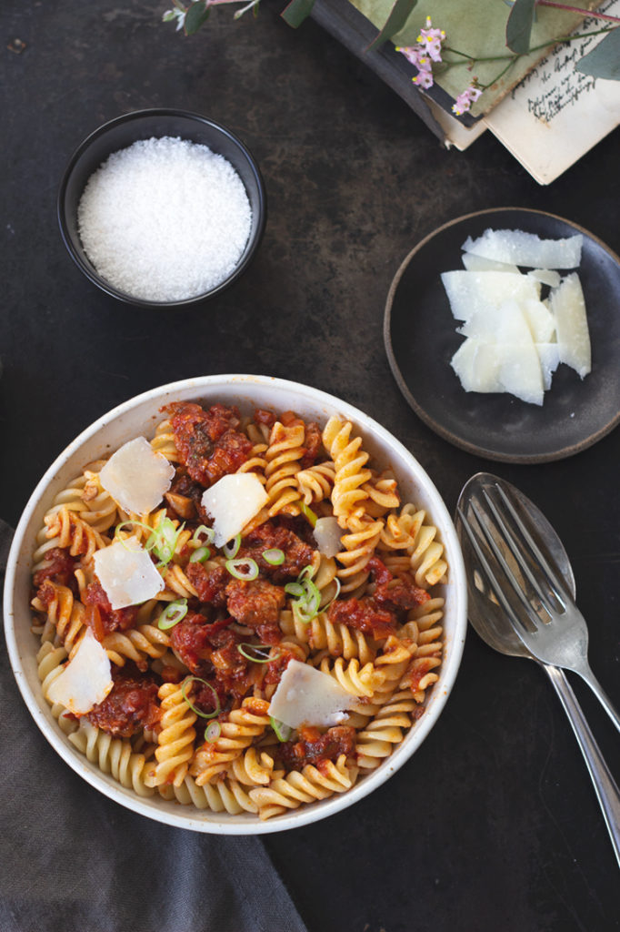 Vegetarische Bolognese mit Tofu - Holunderweg18